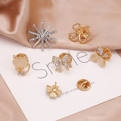 Bow-Knot Anti-Exposure Brooch Pin, Chic Metal Chanel-Style Decorative Brooch Clasp, High-End Snowflake Design for Preventing Wardrobe Malfunctions