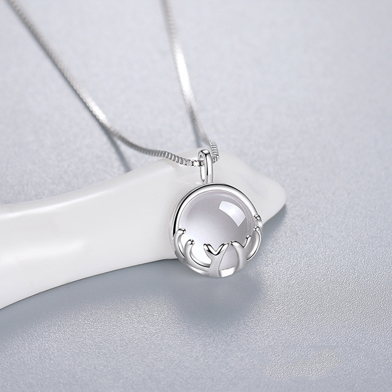 Simple Style Antlers Copper Necklace Transparent Artificial Gemstones Copper Necklaces