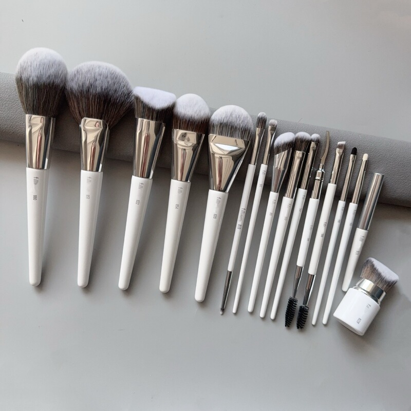 Wang Feifei recommend filli new white makeup brush eye shadow brush concealer brush loose paint brush Cangzhou