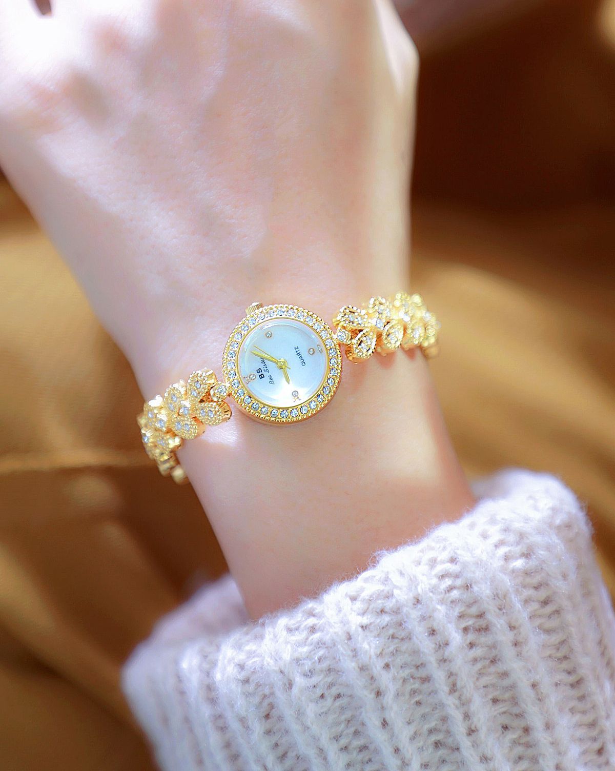 Heart Shape Pattern Simple Style Classic Style Heart Shape Jewelry Buckle Quartz Women's Watches