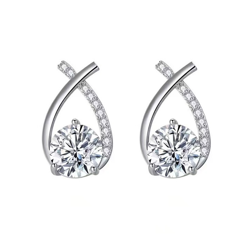 E105 cross stud earrings [1 carat]