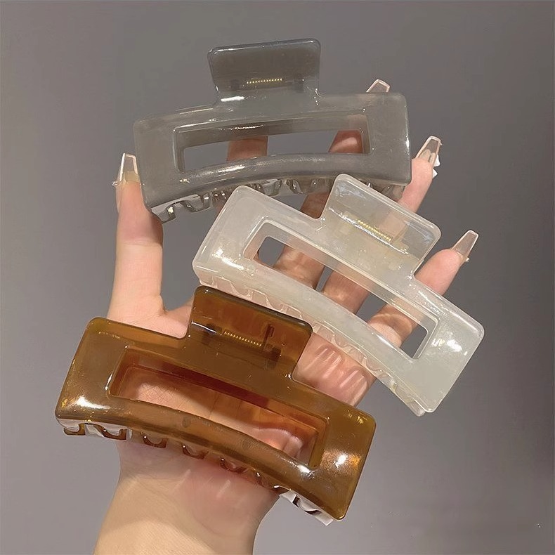 Fabrik-Großhandel hochwertige große transparente quadratische Haarklammer mit Hai-Design, langlebig, für großes Haarvolumen, zum Befestigen am Hinterkopf.