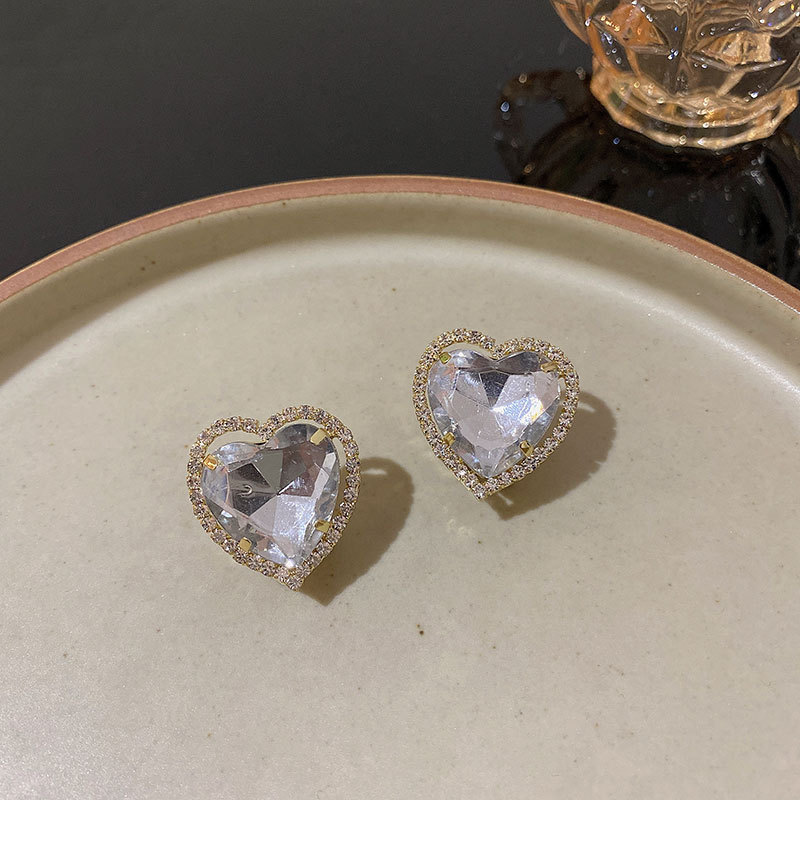 Sweet Heart Shape Copper Plating Inlay Zircon Ear Studs 1 Pair