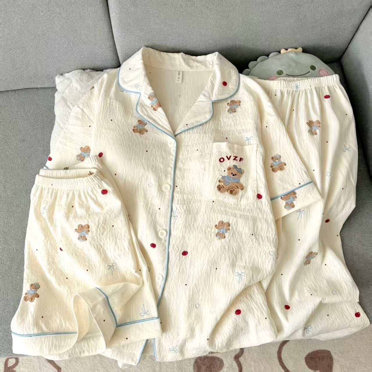 120G nubes de algodón pijama de manga corta tres piezas set ropa para el hogar sudeste asiático TK pedidos de comercio exterior transfronterizo entidad mayorista