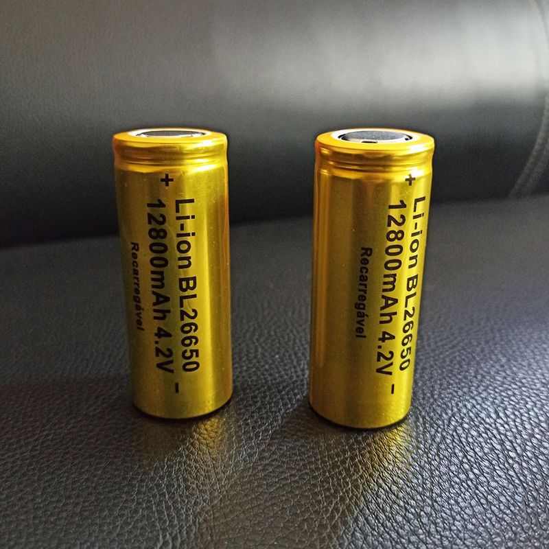 大容量26650锂电池3.7V/4.2V白激光强光手电筒可充电池高动力锂电|undefined