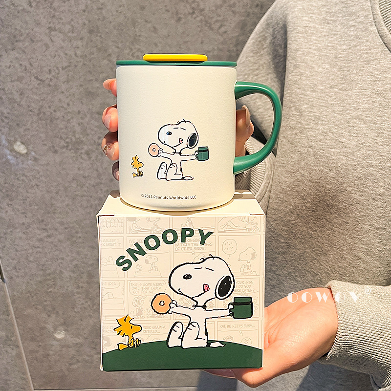 Snoopy Stainless Steel Insulated Mug with Lid and Scale, Children's Water Cup for Home Use, Baby Open-Mouth Cup Snoopy Stainless Steel Insulated Mug with Lid and Scale, Children's Water Cup for Home Use, Baby Open-Mouth Cup