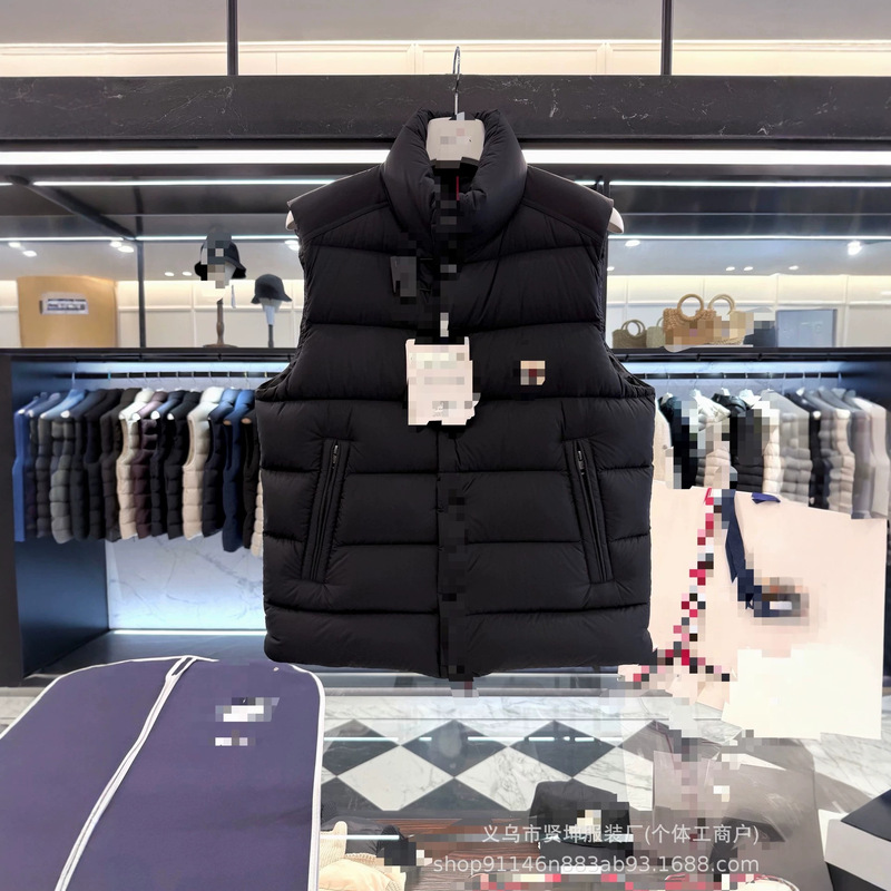Mengkou down vest, Tibb men's down vest, matte finish, 95% goose down filling, 850+ fill power Mengkou down vest, Tibb men's down vest, matte finish, 95% goose down filling, 850+ fill power