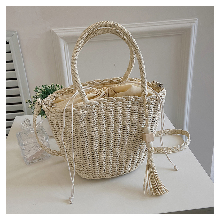 Straw Solid Color Fashion Weave Soft Surface Bucket Type String Bucket Bag display picture 5