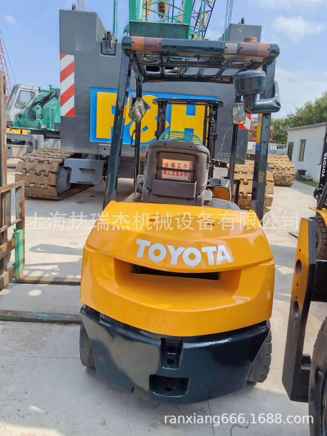 丰田3吨集装箱叉车 30-7F柴油叉车 丰田25-8F 小松30-16 30-17