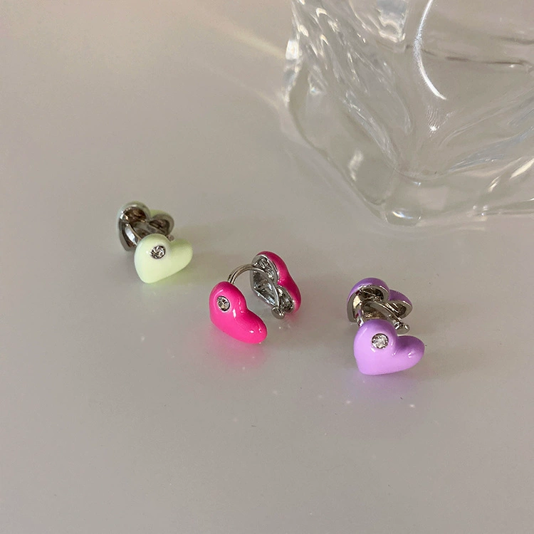 Ju Shi Cross -border hot -selling new simplicity candy color cute niche painting oil dot drill love ear clip no ear hole girl