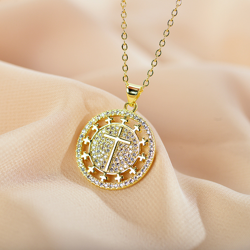 Simple Style Round Alloy Gold Plated Artificial Rhinestones Womenu0027S Pendant Necklace 1 Piece