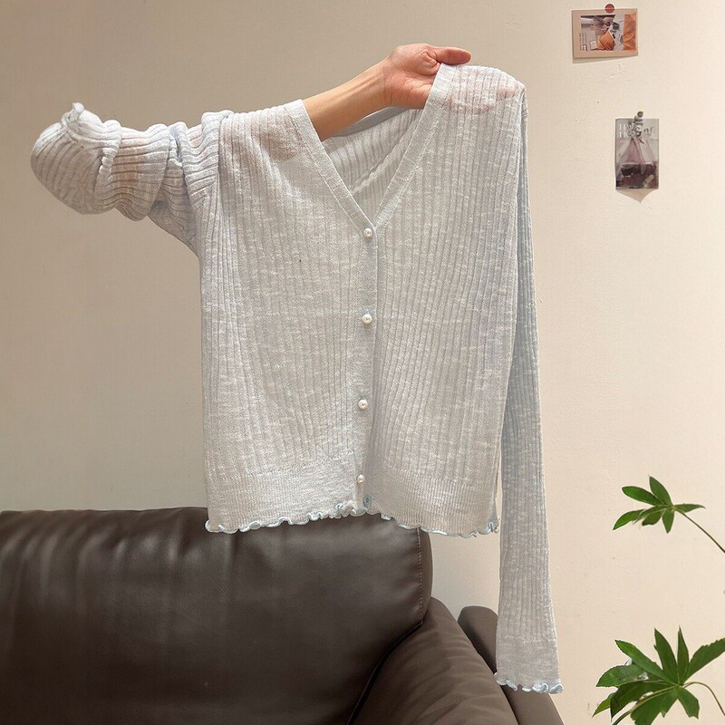 Gentle Style Ice Silk V-Neck Knitted Cardigan for Women, New Summer Sun-Protective Thin Long-Sleeve Top, Loose and Versatile Jacket