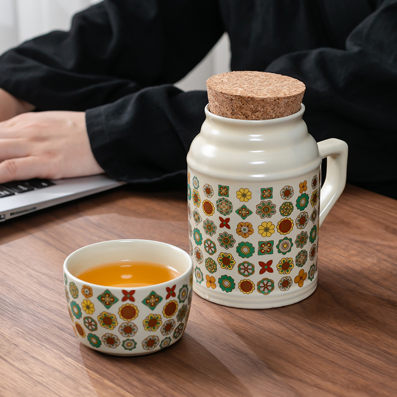 Ceramic tea cup