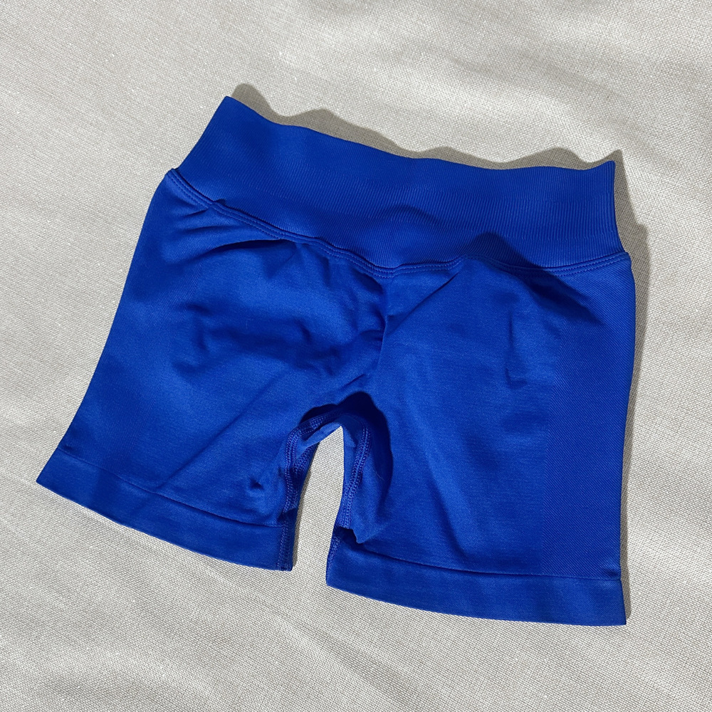 глубоководное синее