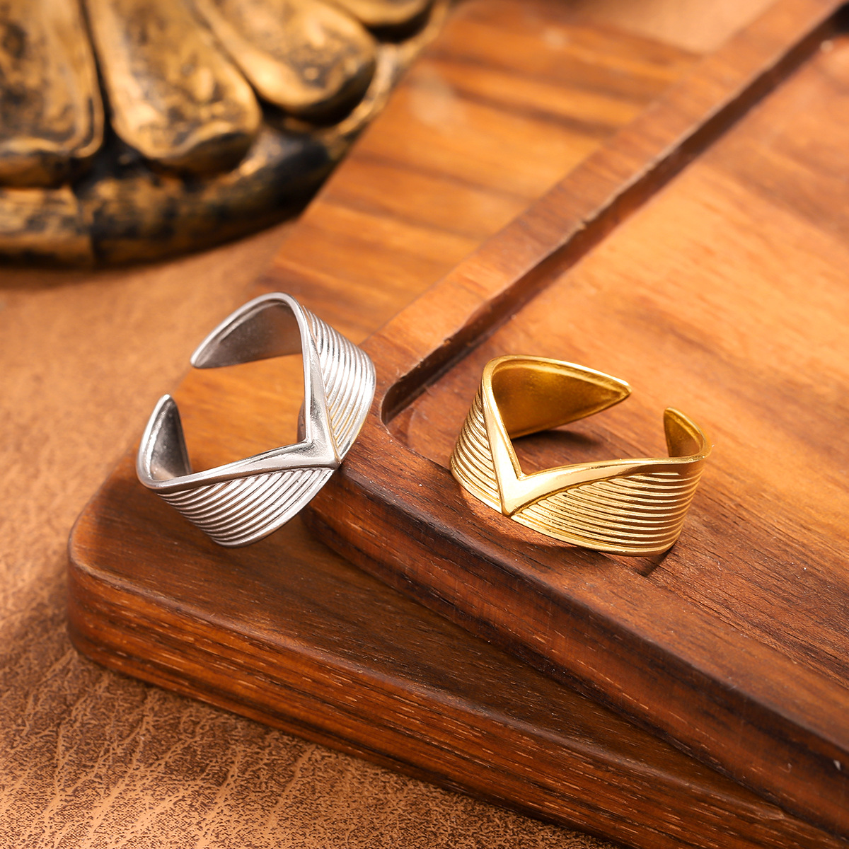 Cross-Border European and American Style Non-Fading Titanium Steel Ring Men's Niche Personalized Open Ring Simple High-End Fashion Ring