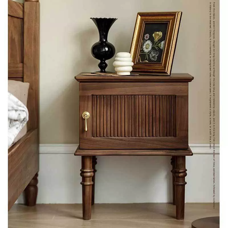 北美黑胡桃木储物床头柜美式小户型复古床头收纳窄柜中古家具