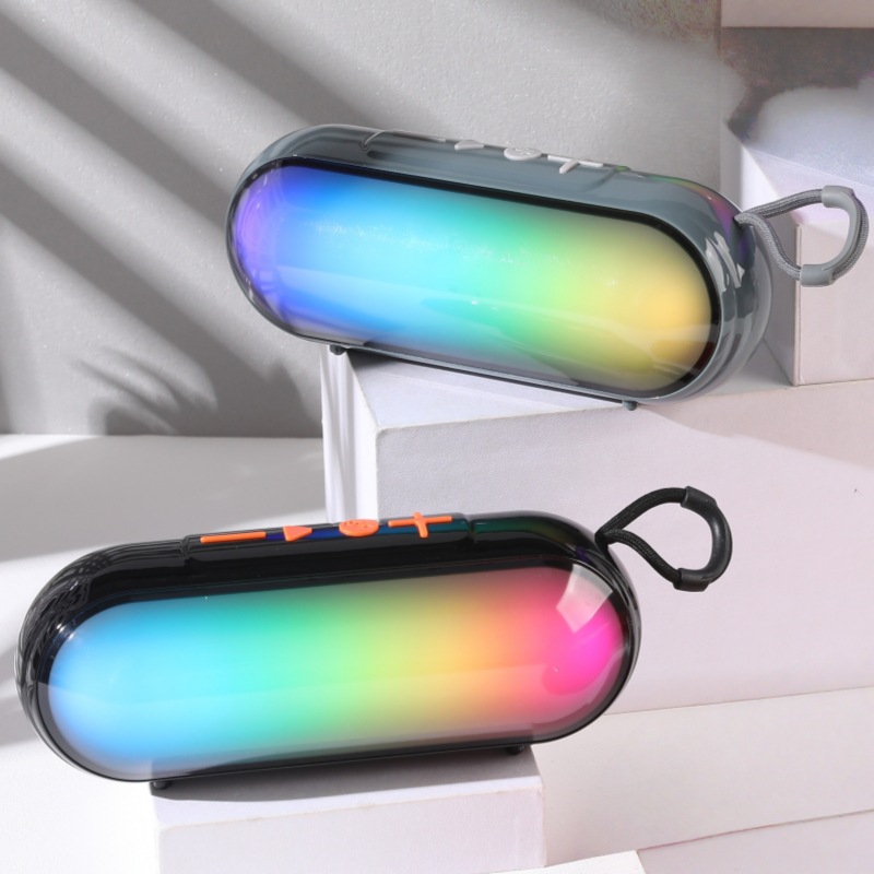 Nuevo transfronterizo TG792 Bluetooth audio con lámpara portátil RGB al aire libre colorido tarjeta de enchufe subwoofer caja de regalo