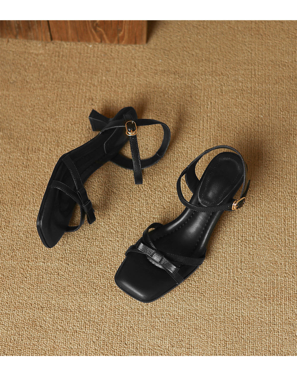 Sandal nữ quai ngang hở mũi gót vuông 5 cm da cừu nơ bướm — Màu đen chi tiết 16