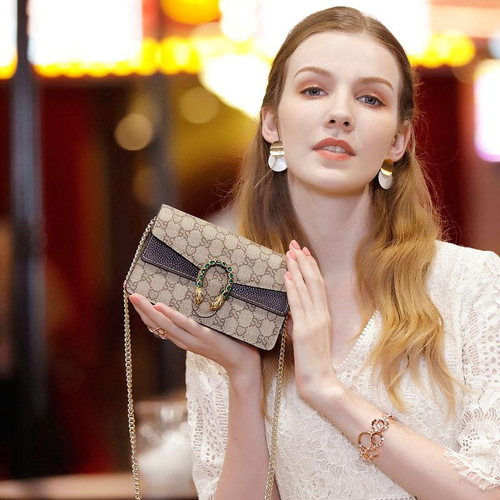 2024 New Dionysus Fashion Chain Bag Women's Genuine Leather Shoulder Crossbody Bag Simple and Versatile Snake Head Small Square Bag Trendy