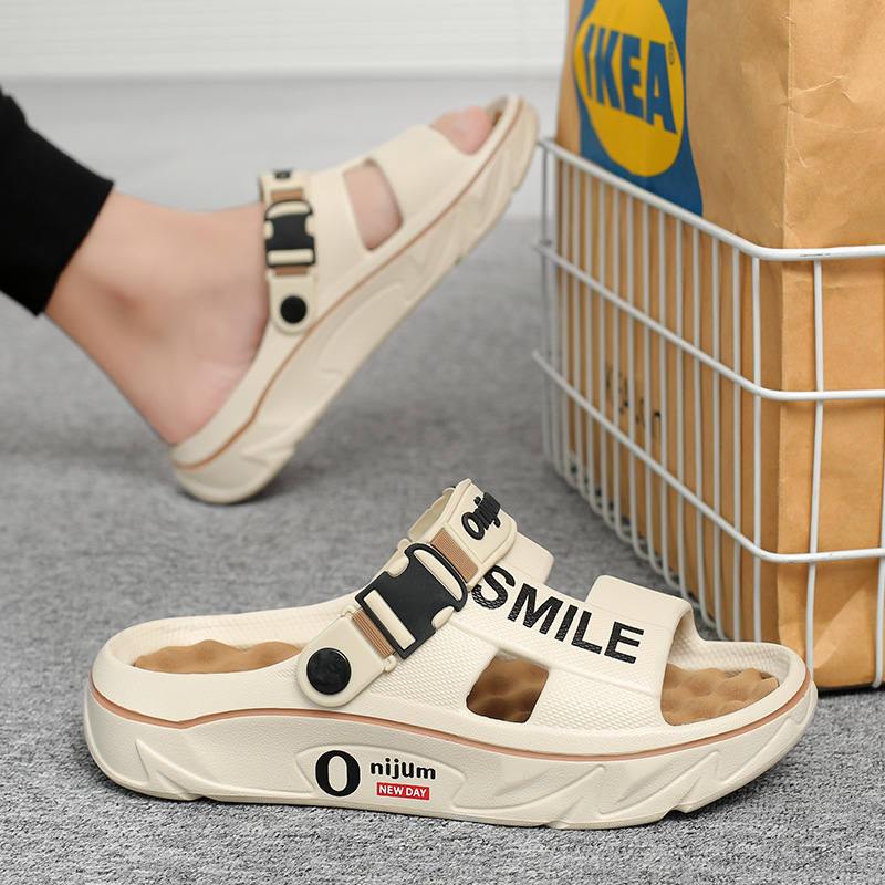 Sandalias y zapatillas de estilo nuevo para hombre 2025 verano masaje de pies hogar suela blanda pareja zapatillas casuales estilo caliente transfronterizo para mujer