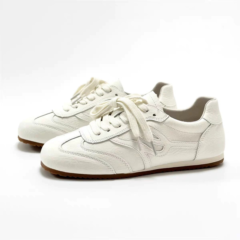 Soft Leather 2025 Early Autumn New Fashion Trendy Flat Non-Slip German Training Shoes Women's Casual Versatile White Shoes Women