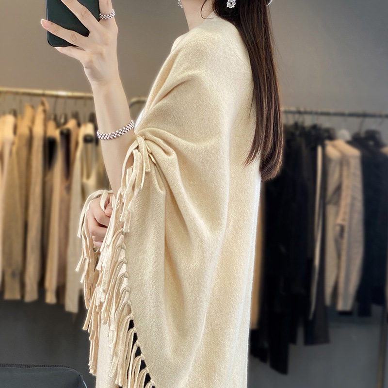 Otoño e invierno europeo y americano chal de lana capa de borla ropa exterior de las mujeres manta bufanda suelta sin hebilla abrigo de punto suéter de las mujeres