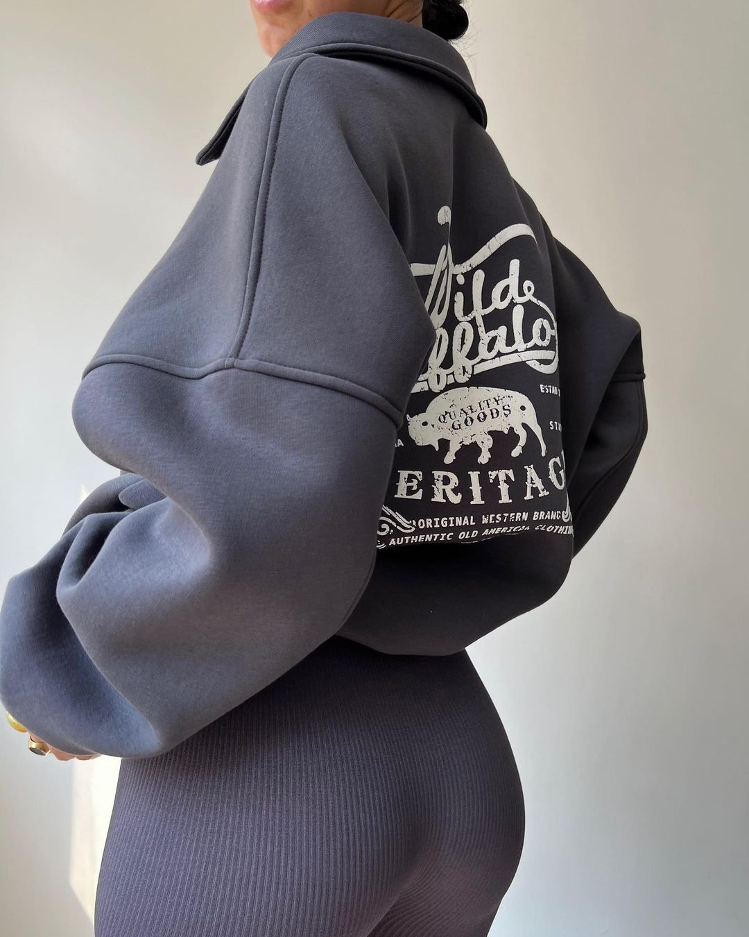 2024 New plush printed long sleeved pullover sweater with autumn and winter versatility_voghion.com