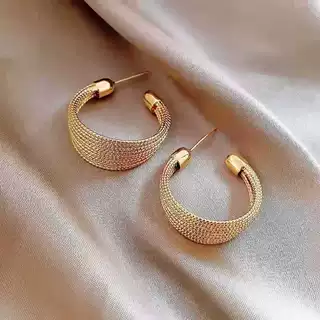 欧美风时尚C形个性耳环轻奢高级感金属拉丝圆圈耳钉女耳饰品批发