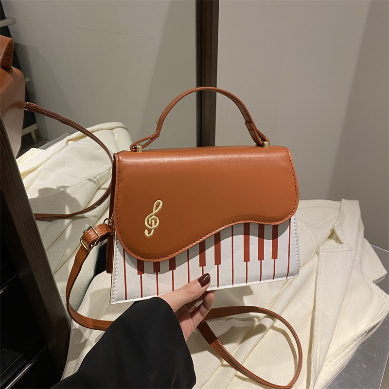2020 invierno moda contraste color bordado pequeño bolso cuadrado salvaje chica dulce personalidad piano notas pequeñas bolso femenino