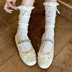 高颜値百合森系純欲風ふくらはぎ靴下バレエ風シンプルな2着の靴下の透かし彫りの半分のレースの積み重ね靴下