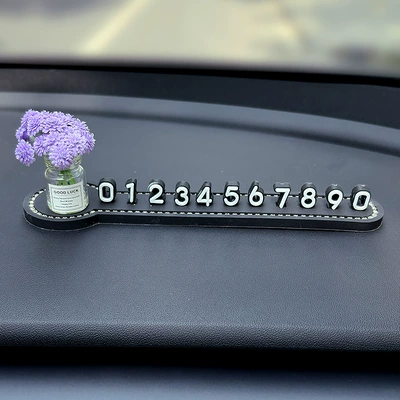 Number Plate Internet Celebrity Small: Nömrəli dayanma kartı - purple-gypsophila-three-dimensional-diamond-parking-sign