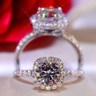 ����ֱ�����uS925�y����С����һ��������荹���������ڽ�ָŮ