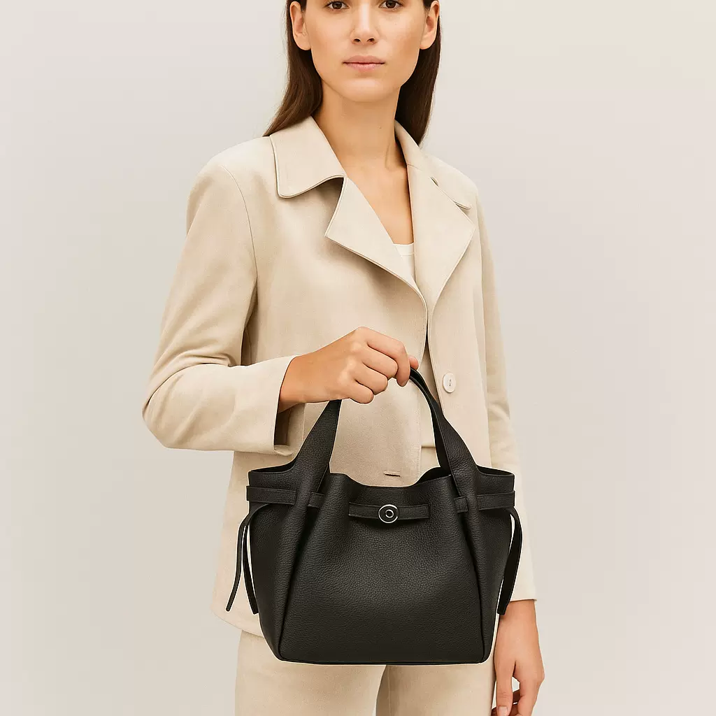 头层牛皮手提女包 简约黑色水桶包 质感真皮 手拎包 时尚通勤包包