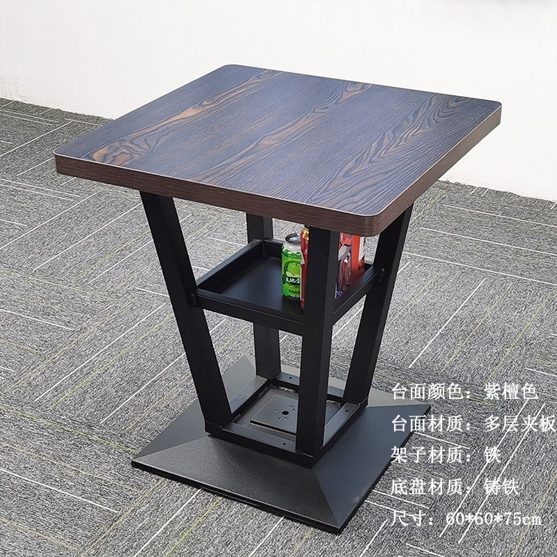 バーの散台バーのテーブルと椅子の組み合わせは多層の板を挟んでテーブルを保管しましょう。|undefined