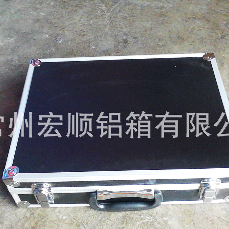 铝合金工具箱火爆出售 供应医药用品包装仪器铝箱 家用医药收纳箱