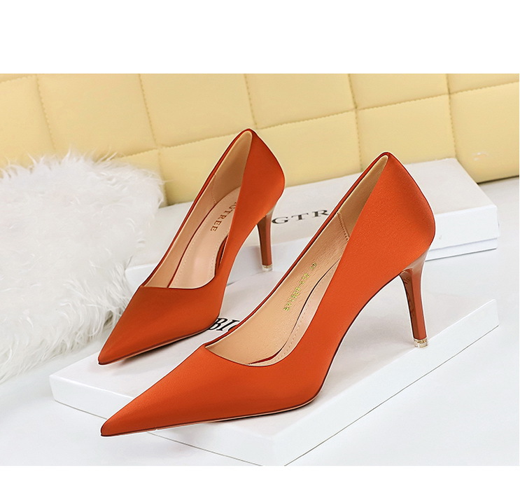 Mode einfach alle-passenden high heels dünne fersen high heels flach mund spitzen frühling und herbst satin frauen der einzelnen schuhe_voghion.com