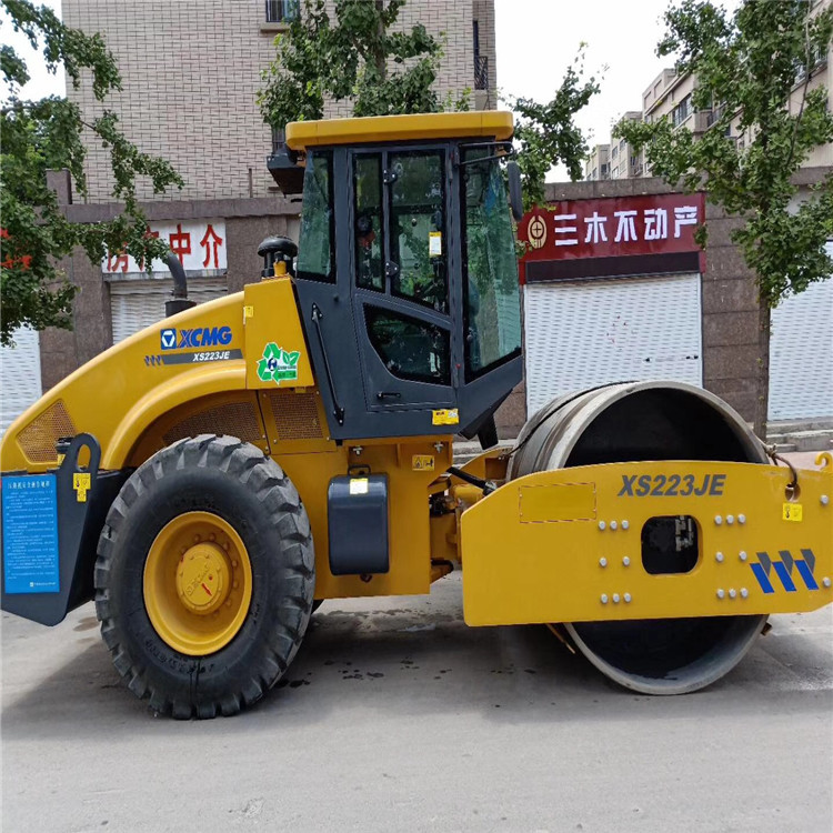 Ventas directas transfronterizas XCMG 22 toneladas rodillo 223 263 203 rodillo vibratorio precio de fábrica venta directa