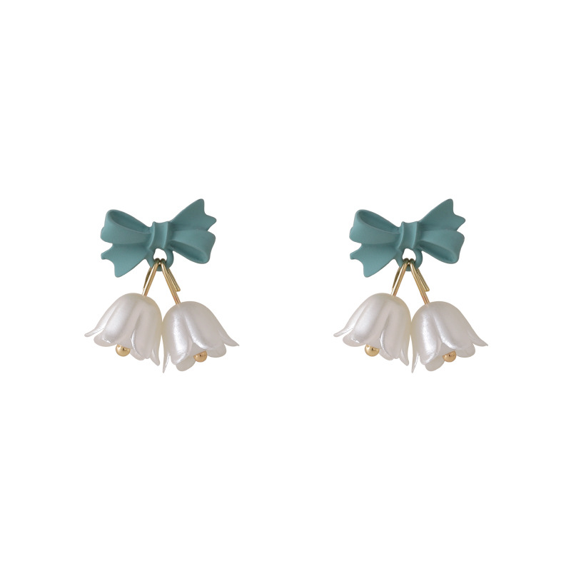 Spring And Summer Green Bell Tulip Flower Alloy Earrings display picture 4