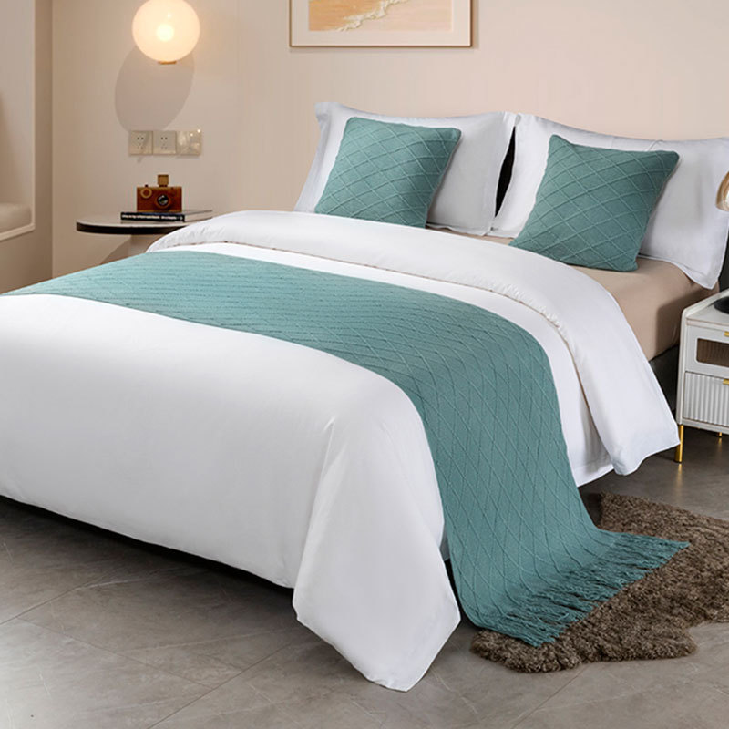 Bandera de cama toallas de cola de cama residencial hotel de lujo cubierta de cama doméstica nueva habitación modelo chino toallas de cama de color sólido