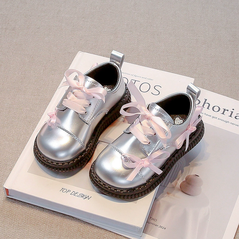 Серебряная кожаная обувь для девочек 2024 осень новая детская обувь принцессы