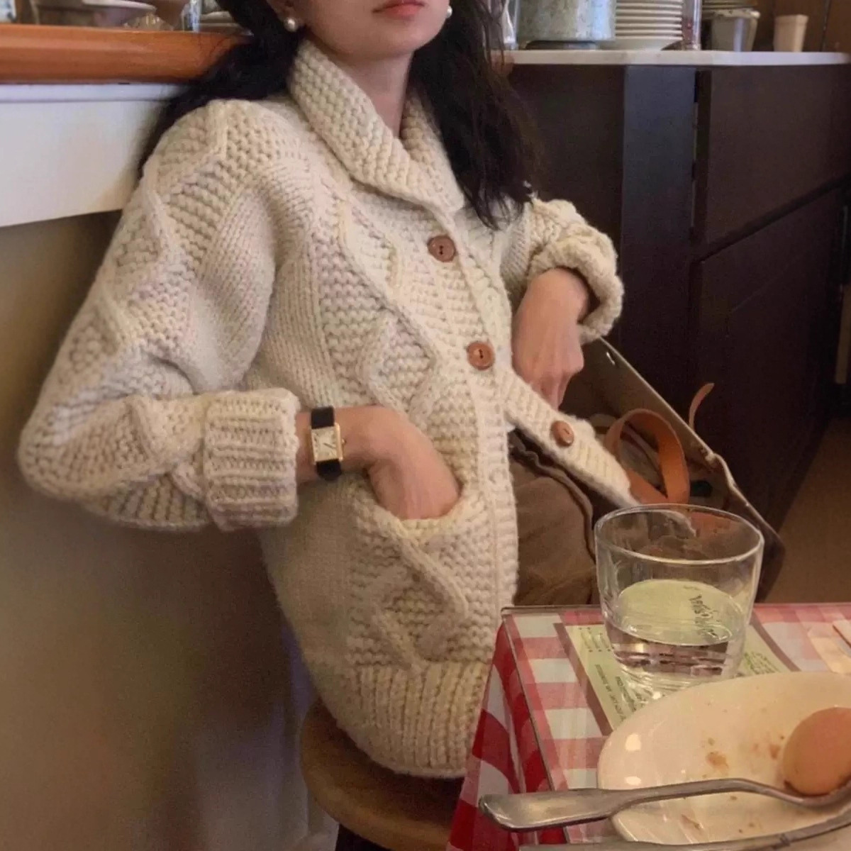 韩国秋冬复古翻领麻花针织开衫上衣女软糯宽松慵懒风粗线毛衣外套