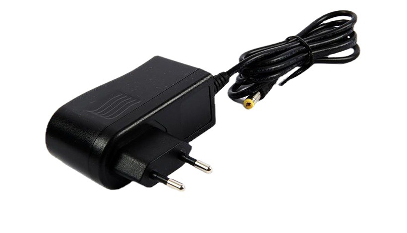 G欧规12.6V1A充电器16.8V三节锂电池充电器12V1A电动工具充电器