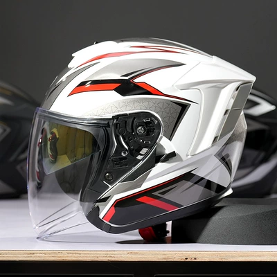 Motosiklet kaskı (dəbilqə) — Certified All-Season Safety Helmet - r05-phantom-white-with-red-background-s-code