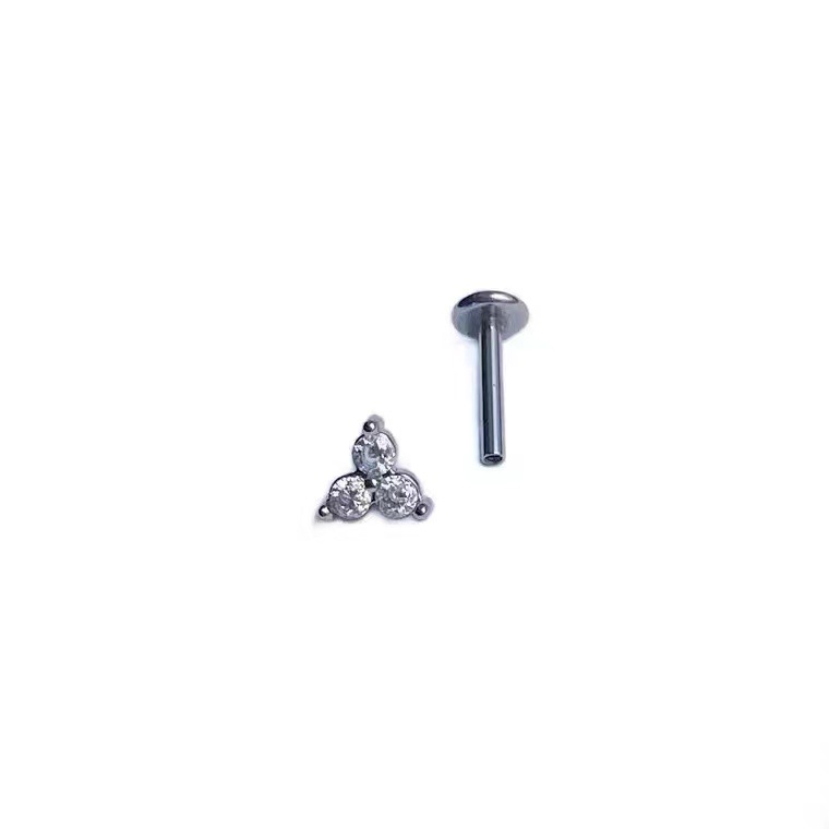 Pointed titanium steel lip stud product view