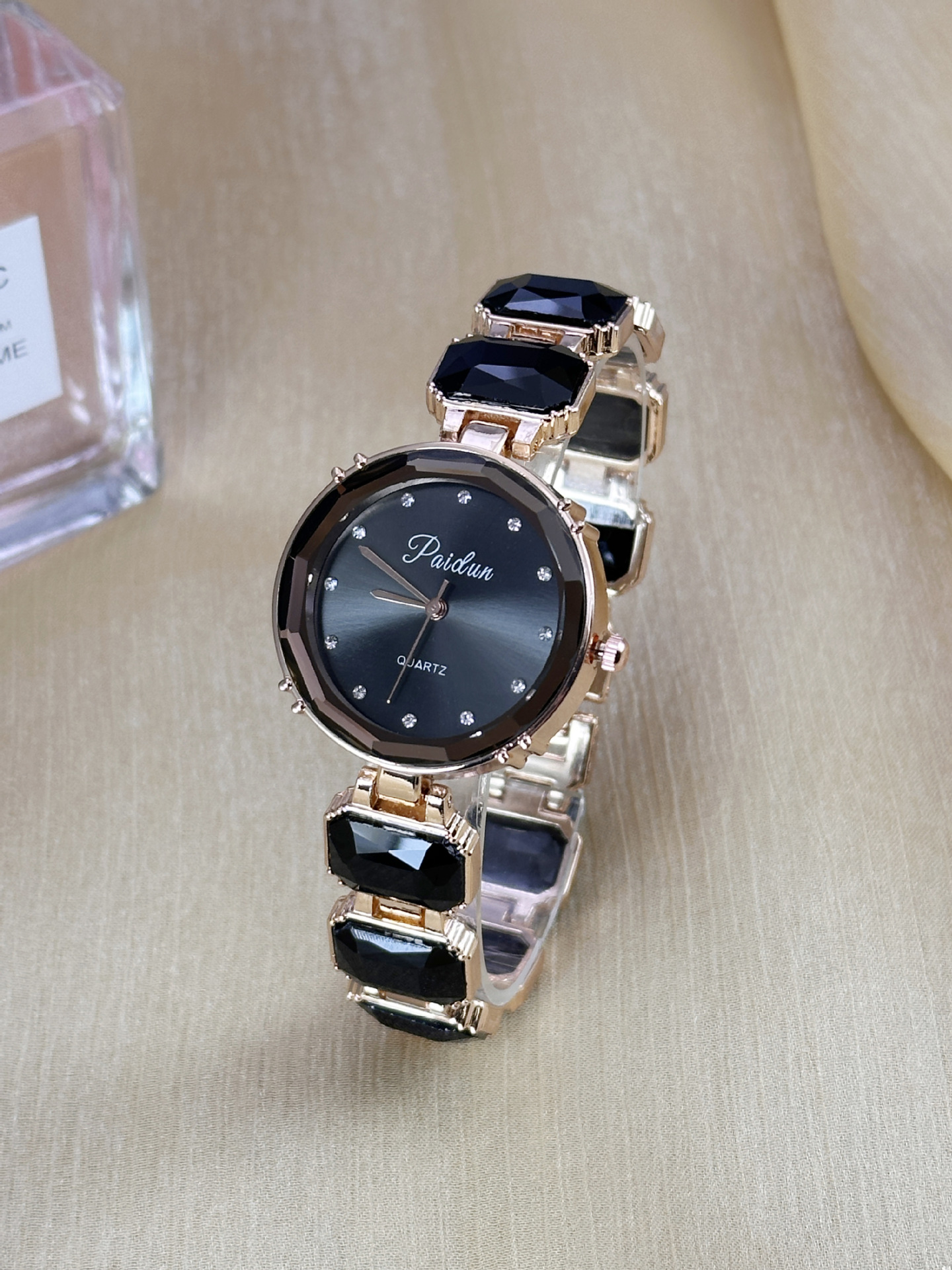 Casual Vocabulary Words/Name Quartz Watch display picture 1