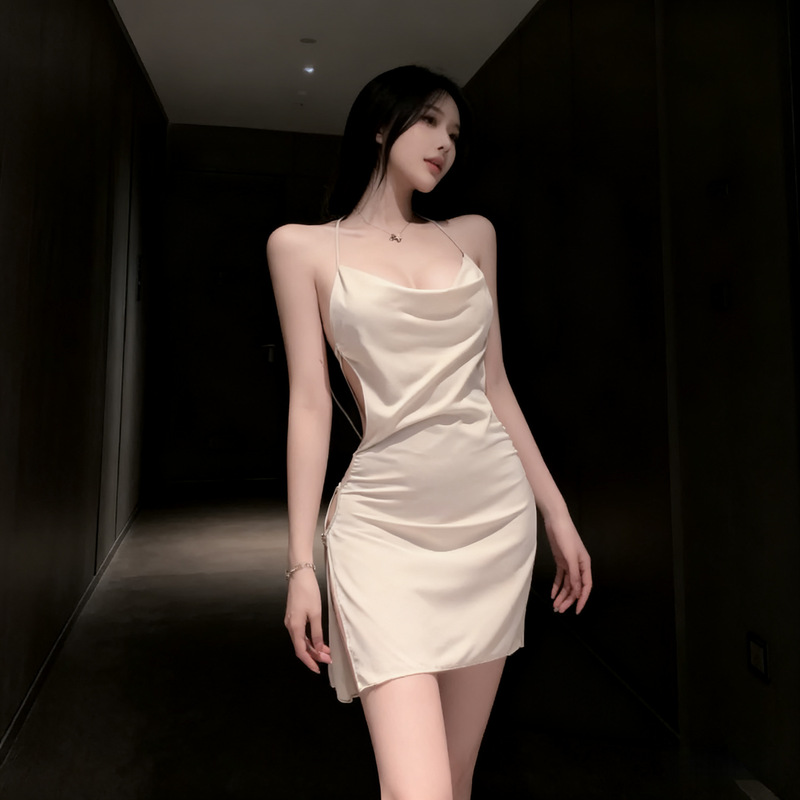 Xia Yang Sexy Lingerie Passionate Style Sweet Ice Silk Low-Cut Nightdress Women Qqny Sexy Backless Nightclub Mature Sister Sleepwear
