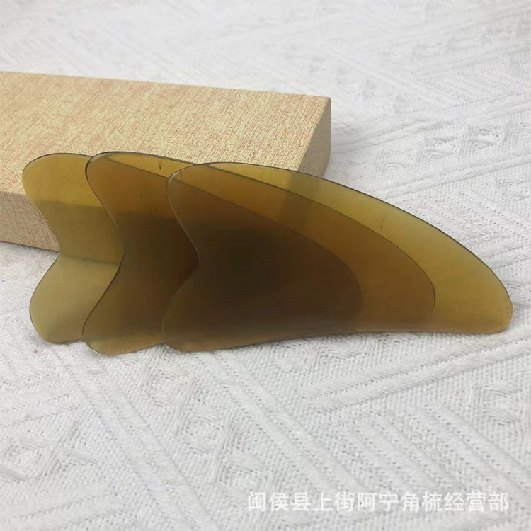 Natural Buffalo Horn Gua Sha Board 11cm Triangle Scraping Massage Tool for Body Neck and Legs quality and texture