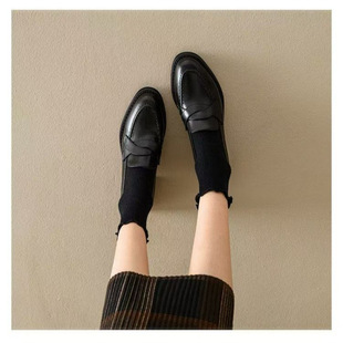 [Shop Bestseller] British Style Retro Slip-On Loafers for Women, College Style, Versatile Commuter Leather Shoes, French Style