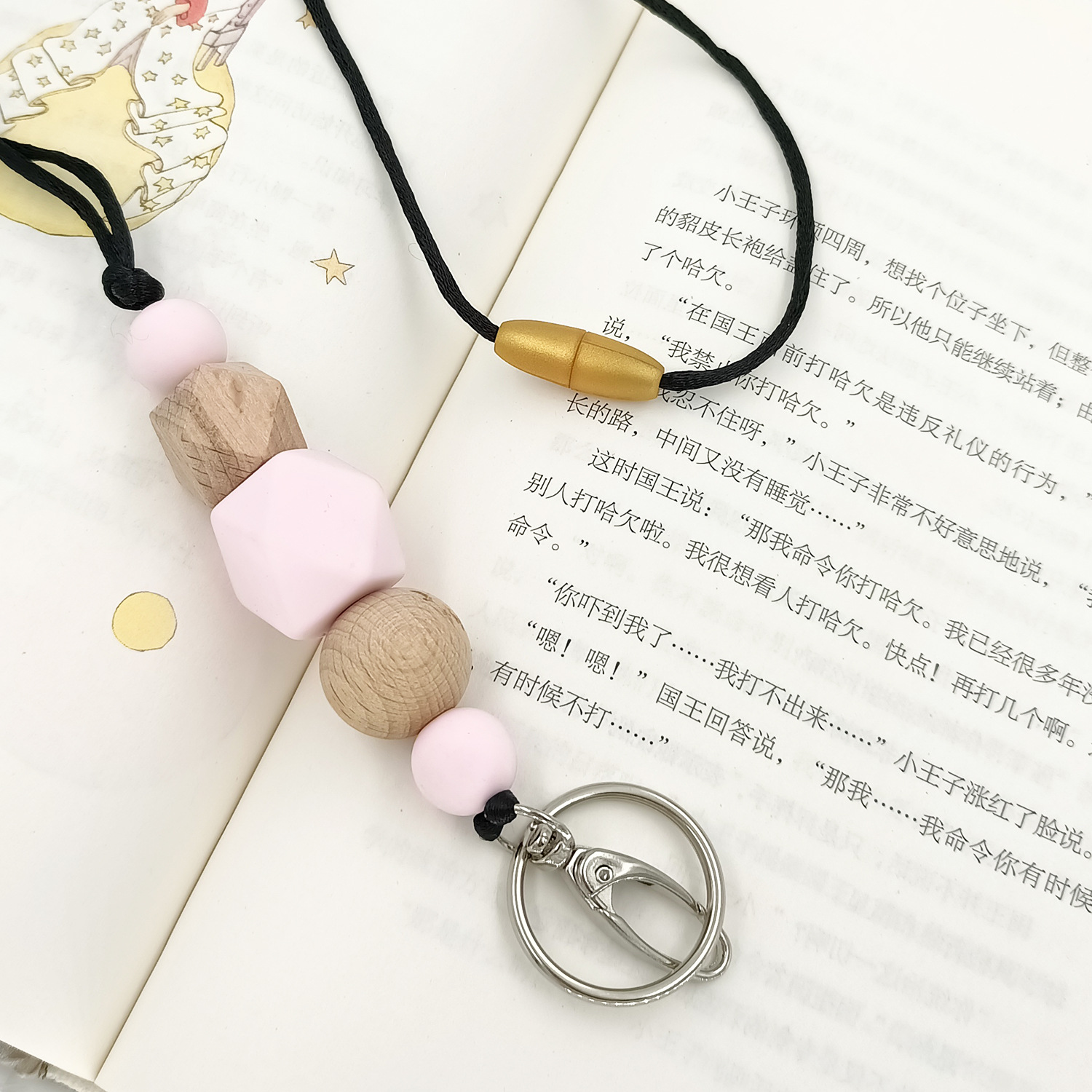 Amazon Hot Selling Spot Wooden Beads Badge Clip Key Easy Pull Buckle Work Card Long Sweater Lanyard Necklace