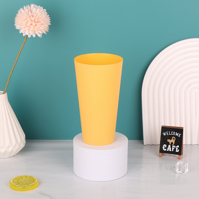 Amazon ventas transfronterizas calientes estudiantes de cuello blanco simple taza de lavado taza de cepillo de dientes taza portátil taza de mano mayorista